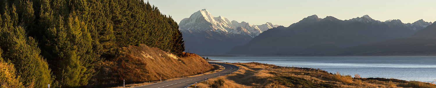 Road to Aorangi Mt Cook