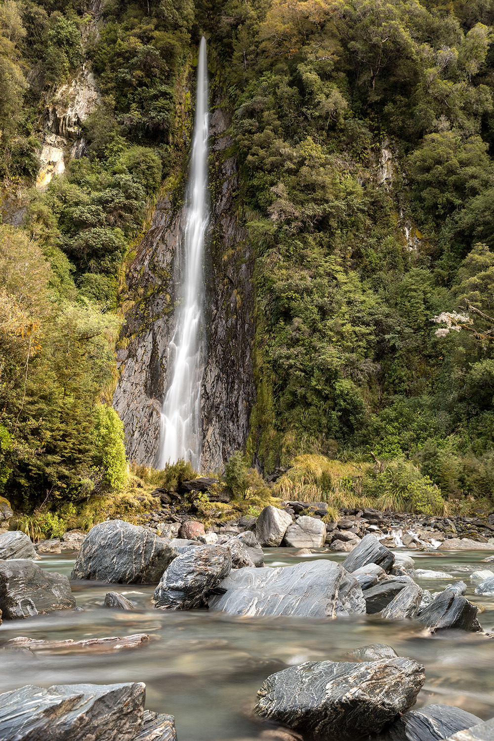 Thunder Creek Falls