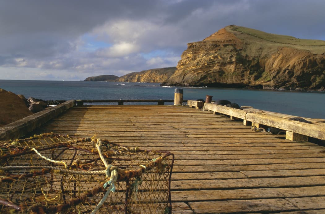 Depart Chatham Islands to Auckland (B)